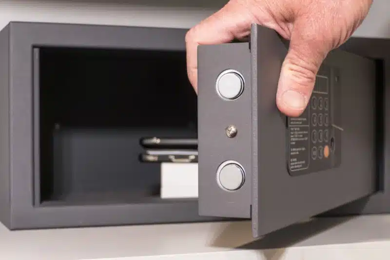 Safe Locksmith Services: Ensuring Your Peace Of Mind